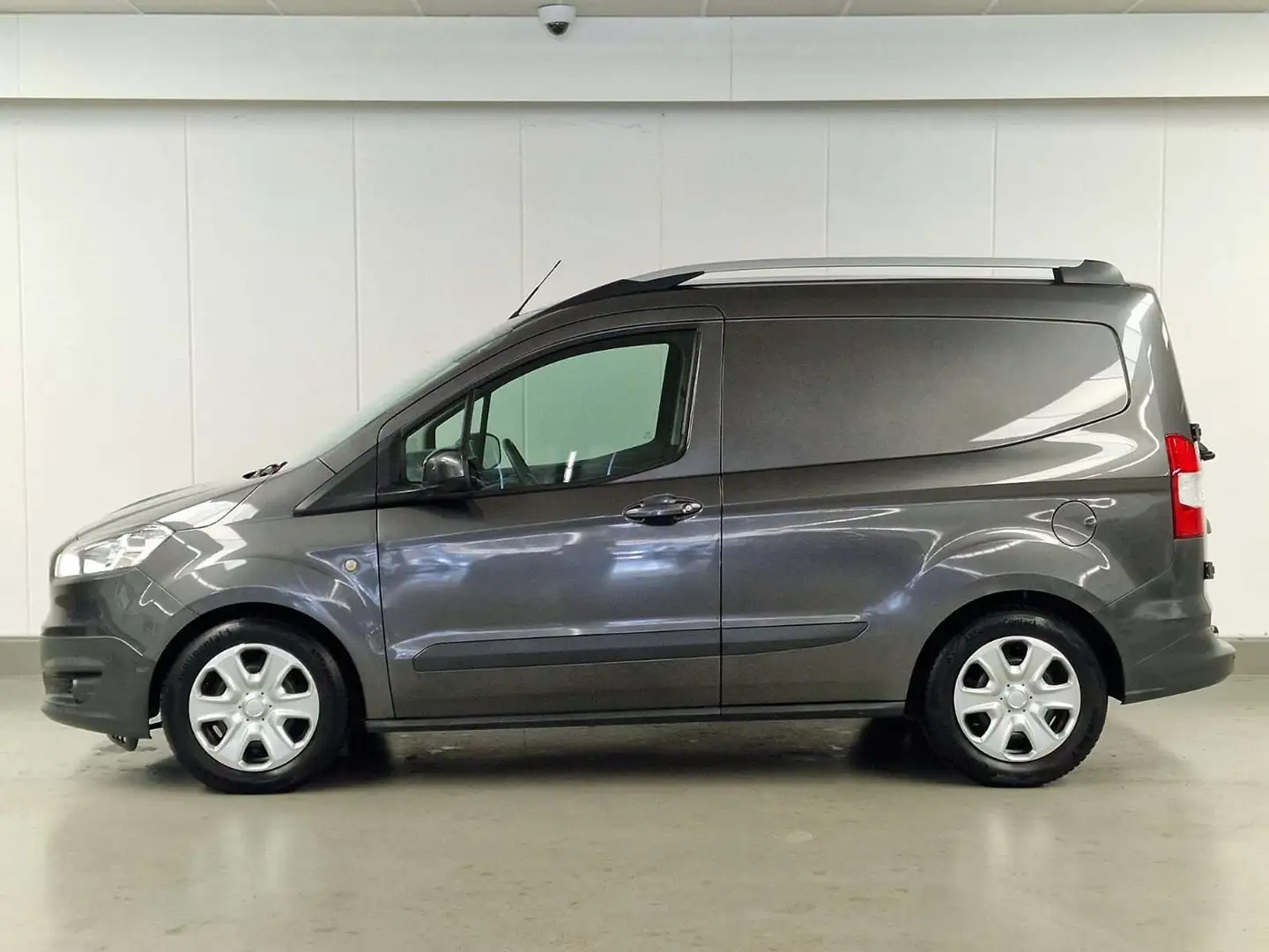Ford Transit Courier TDCI 75 CV UTILITAIRE GPS CLIM REG Gris - 2