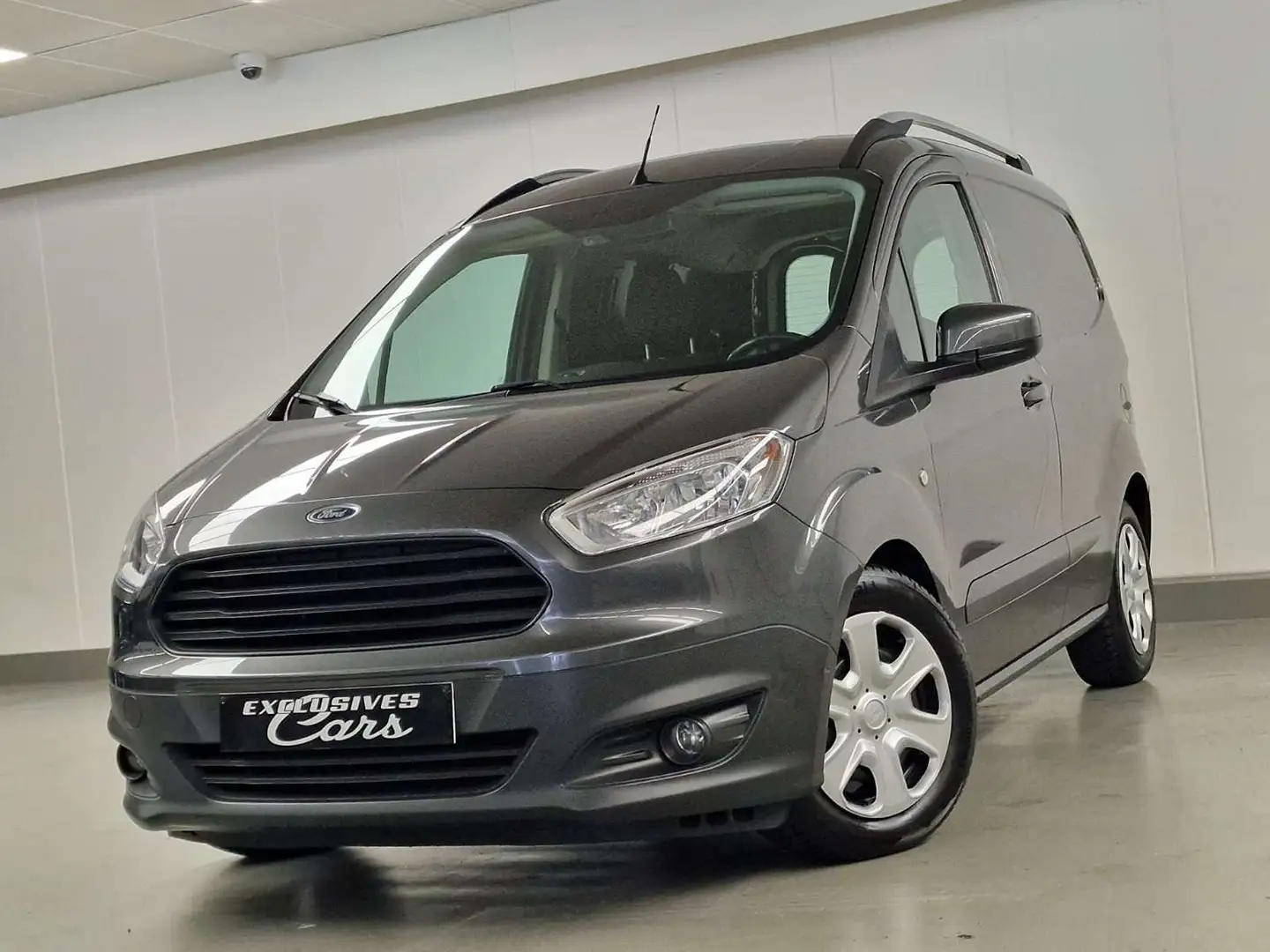 Ford Transit Courier TDCI 75 CV UTILITAIRE GPS CLIM REG Gris - 1