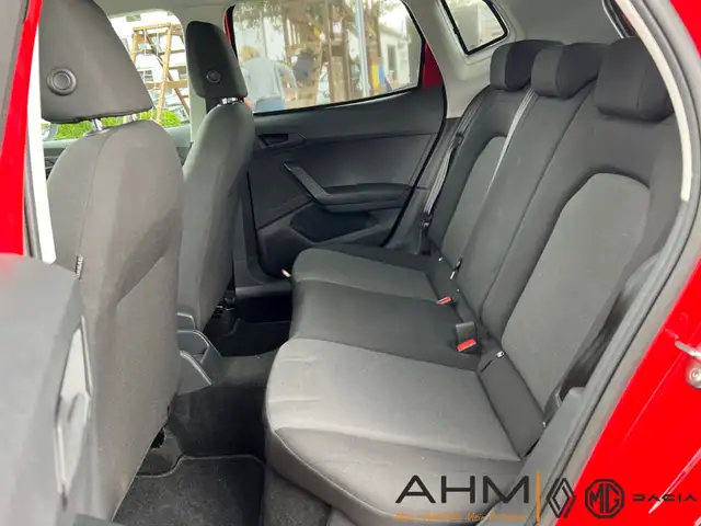 Seat Arona view 12