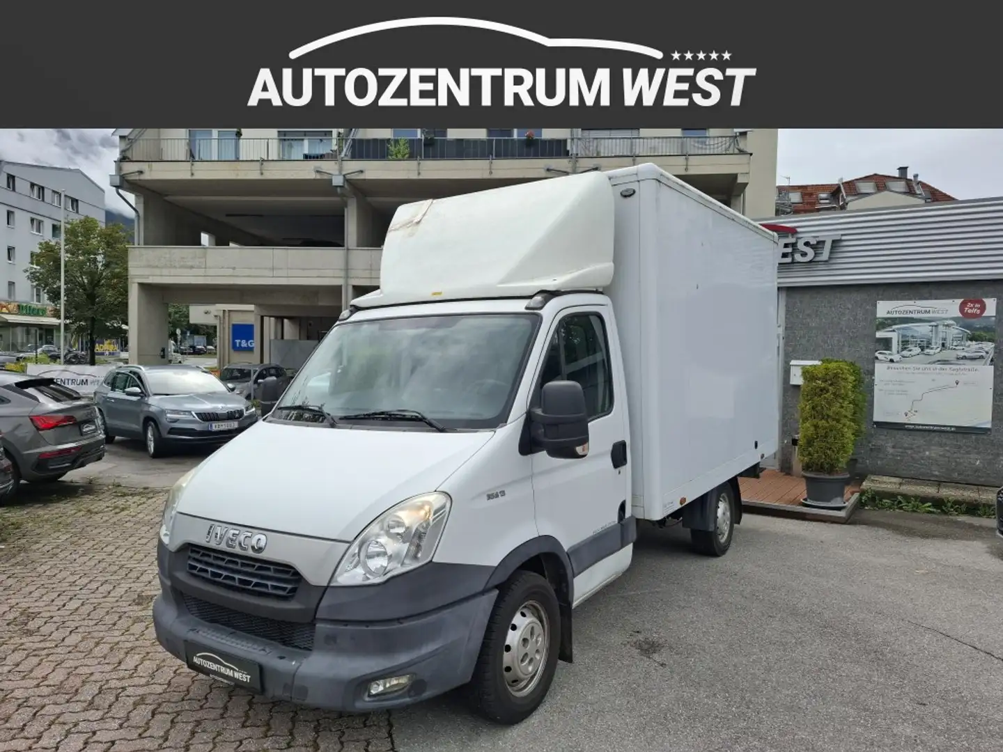 Iveco Daily Daily 35 S 13 Koffer 2,3d Klima/Temp/Schwebesit... Weiß - 1