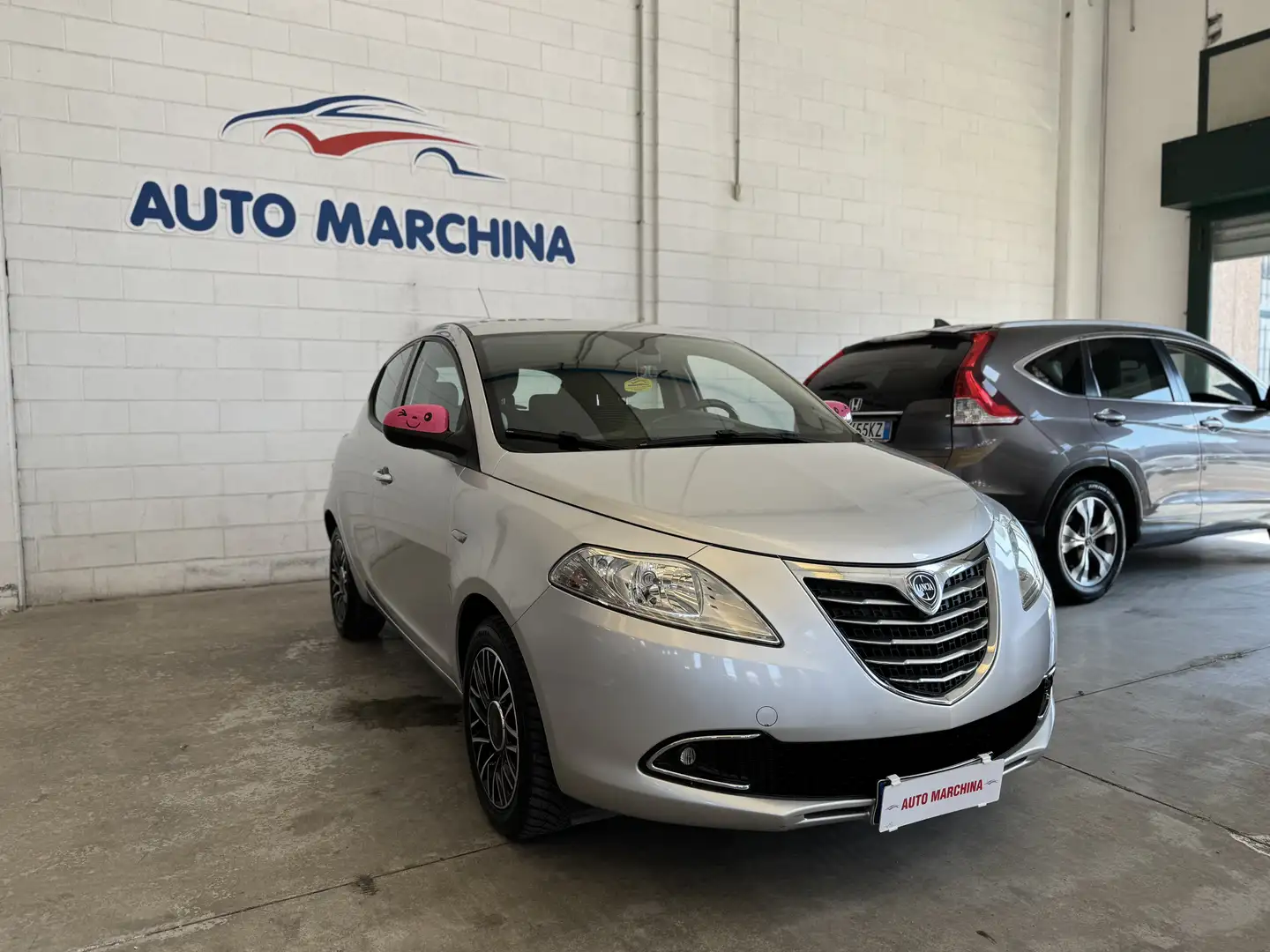 Lancia Ypsilon 1.2 30th anniversary BENZINA E GPL OCCASIONE Argento - 1