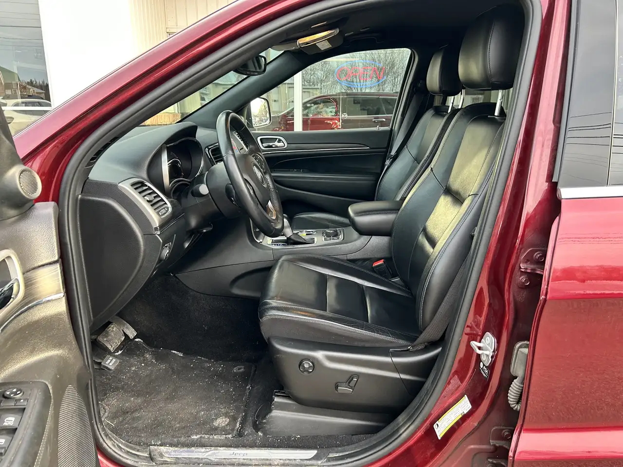 Jeep Grand Cherokee снимка Jeep Grand Cherokee