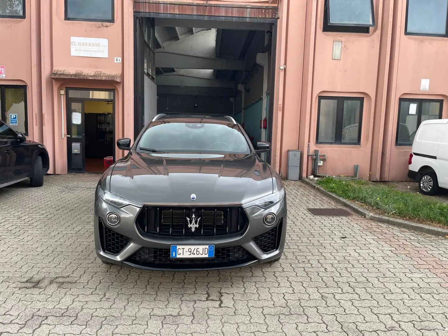Maserati Levante Levante 3.0 V6 Gransport 275cv auto Gris - 2