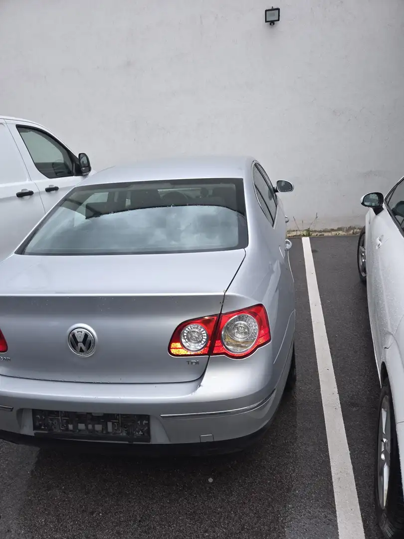 Volkswagen Passat Comfortline 1,9 TDI - 2