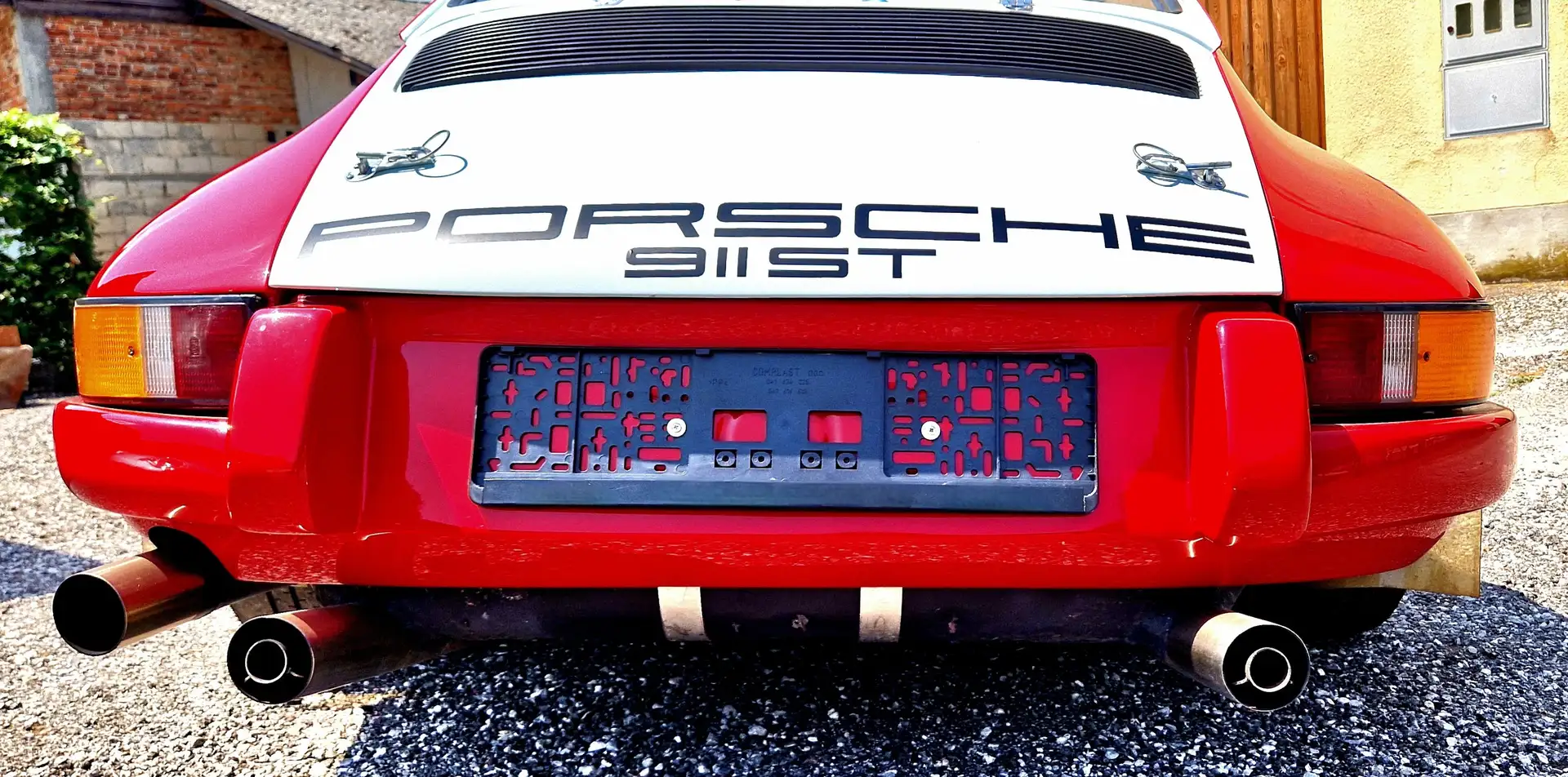 Porsche 911 Porsche 911 ST- prominente Referenz Rot - 1