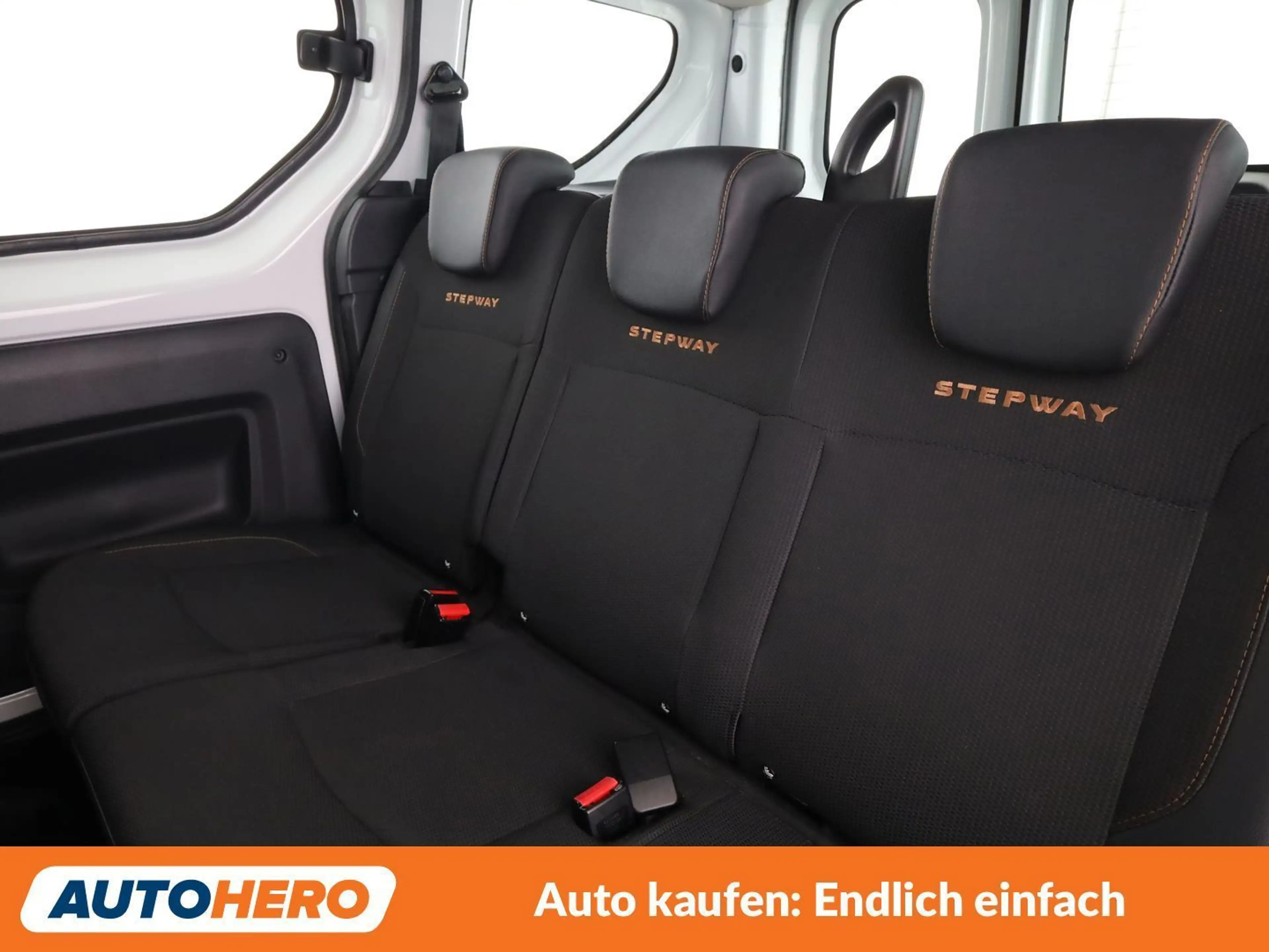 Dacia Dokker 1.2 TCe Stepway Sensation — photo 14