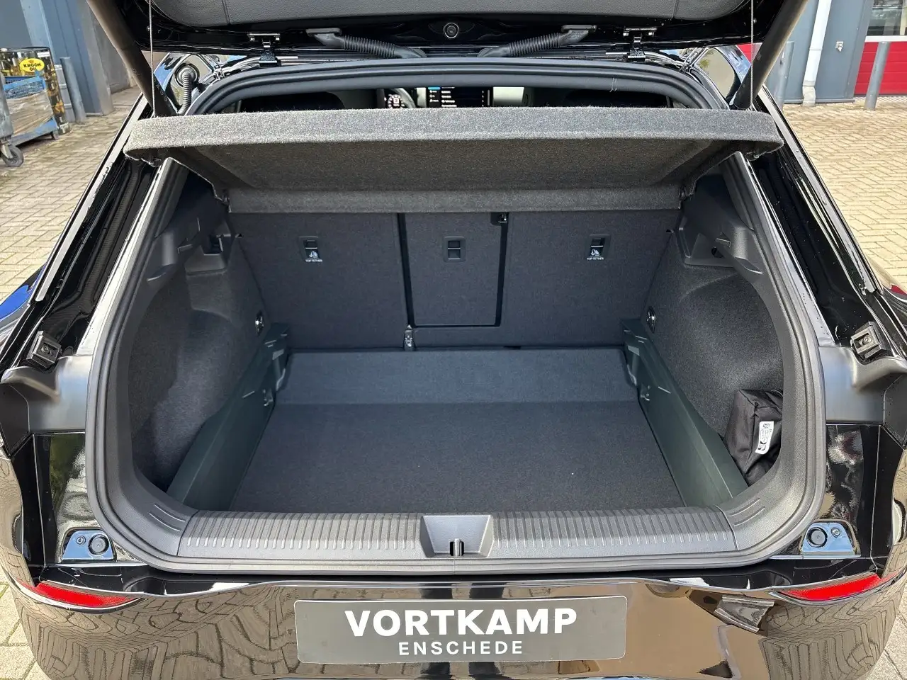 Volkswagen T-Roc 1.5 eTSI 110 kW R-Line AHK, миниатюра 11