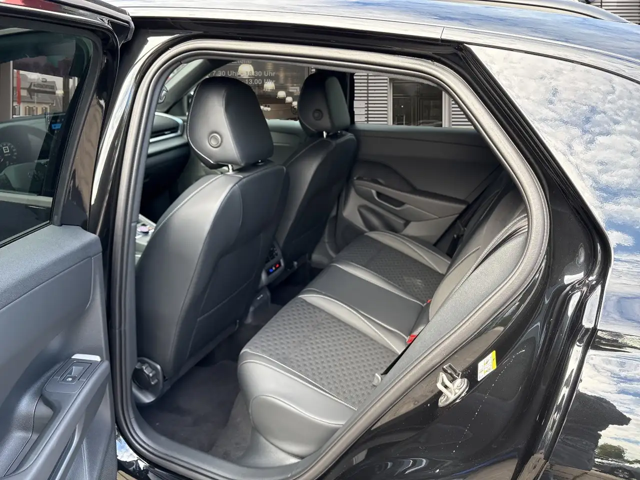 Volkswagen T-Roc 1.5 eTSI 110 kW R-Line AHK, миниатюра 13