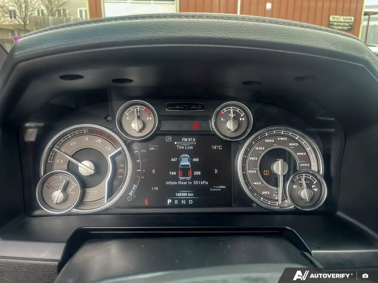 RAM 2500 снимка RAM 2500