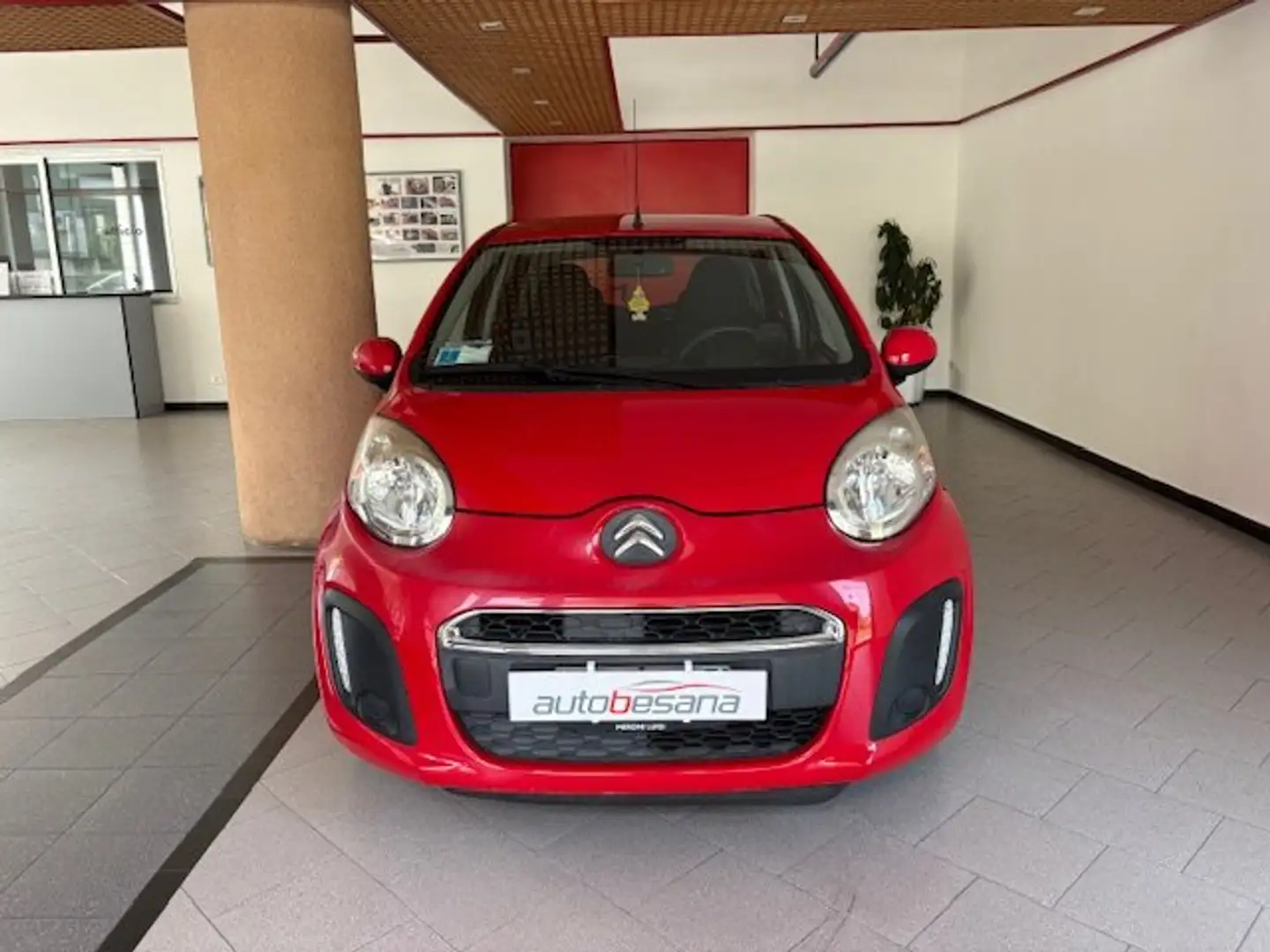 Citroen C1 5p 1.0 Seduction Rosso - 2