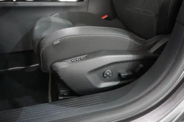 Opel Astra view 15