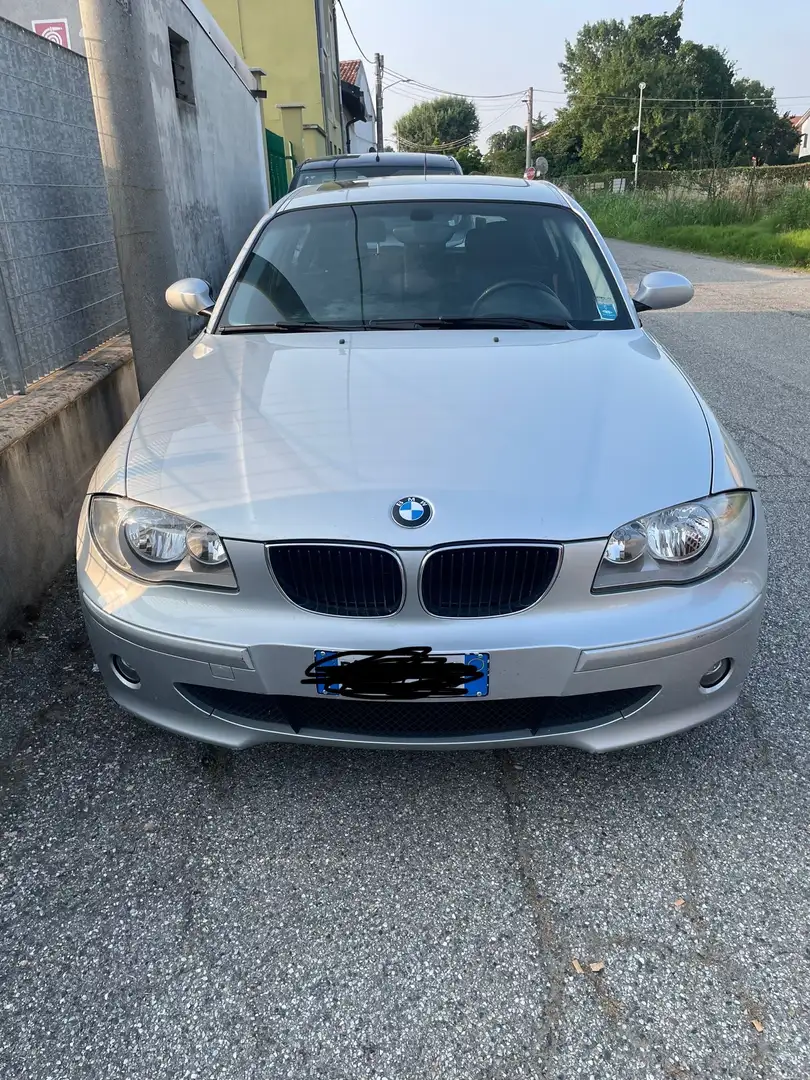 BMW 116 116i 5p Futura - 1