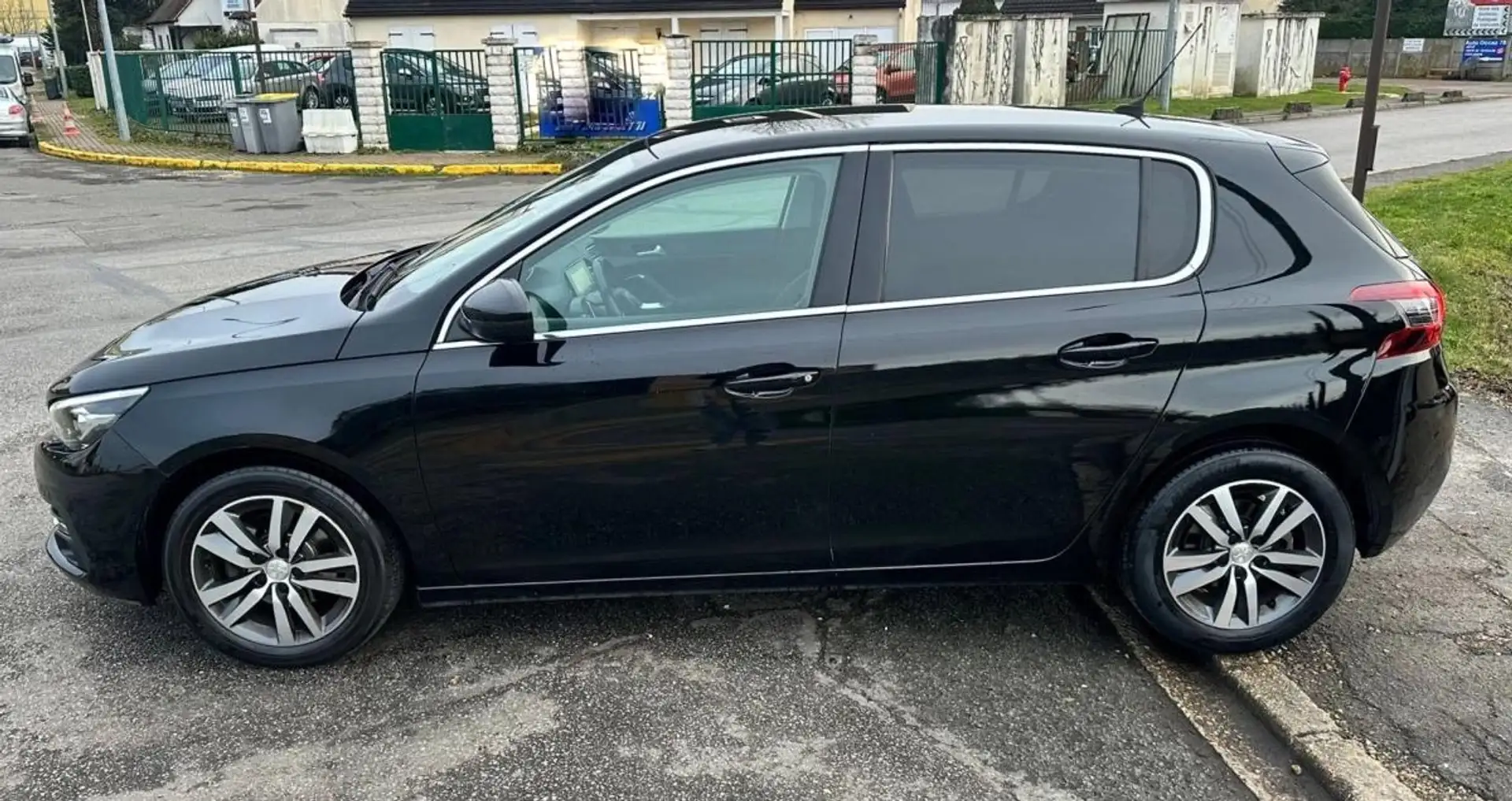 Peugeot 308 1.2 PT130 ALLURE EAT8 8325HT Noir - 2
