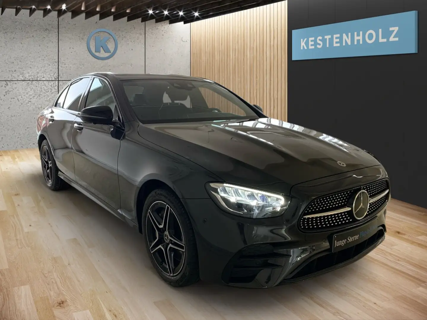 Mercedes-Benz E 300 E 300 e Limousine *AMG*NIGHT*360°*STHZ*MBUX* Grau - 2