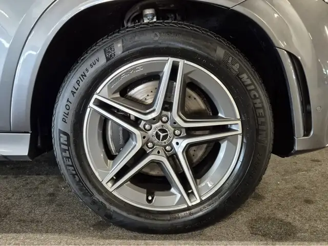Mercedes-Benz 300 view 13