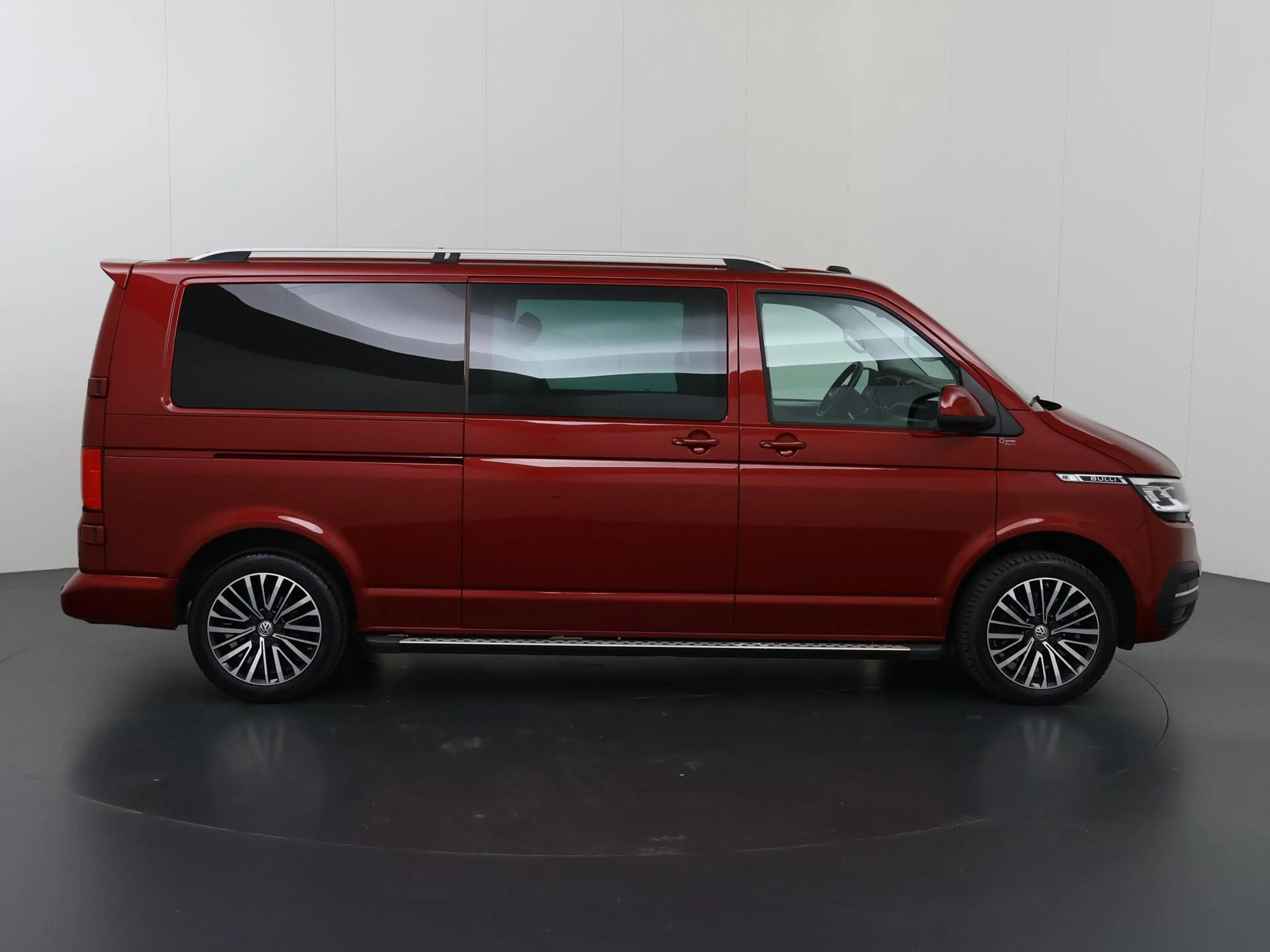 Volkswagen T6.1 Transporter 2.0 TDI AUT L2H1 Dubbele Cabine Bulli Marge — photo 6