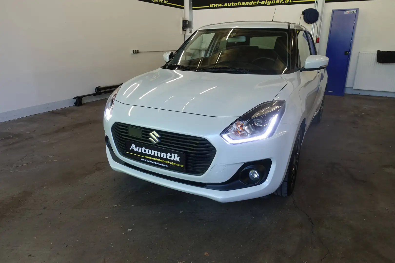Suzuki Swift Swift AUTOMATIK FLASH Weiß - 1