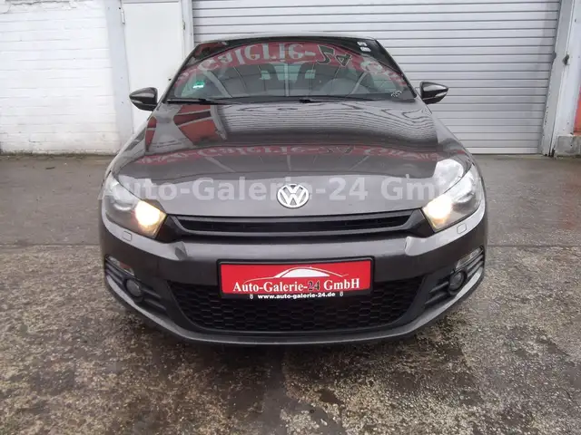 Volkswagen Scirocco view 3