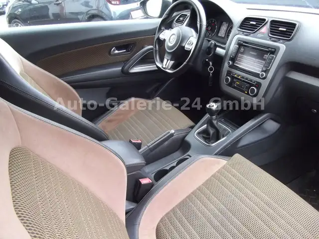 Volkswagen Scirocco view 15