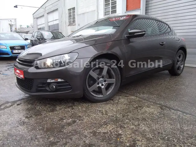 Volkswagen Scirocco view 2