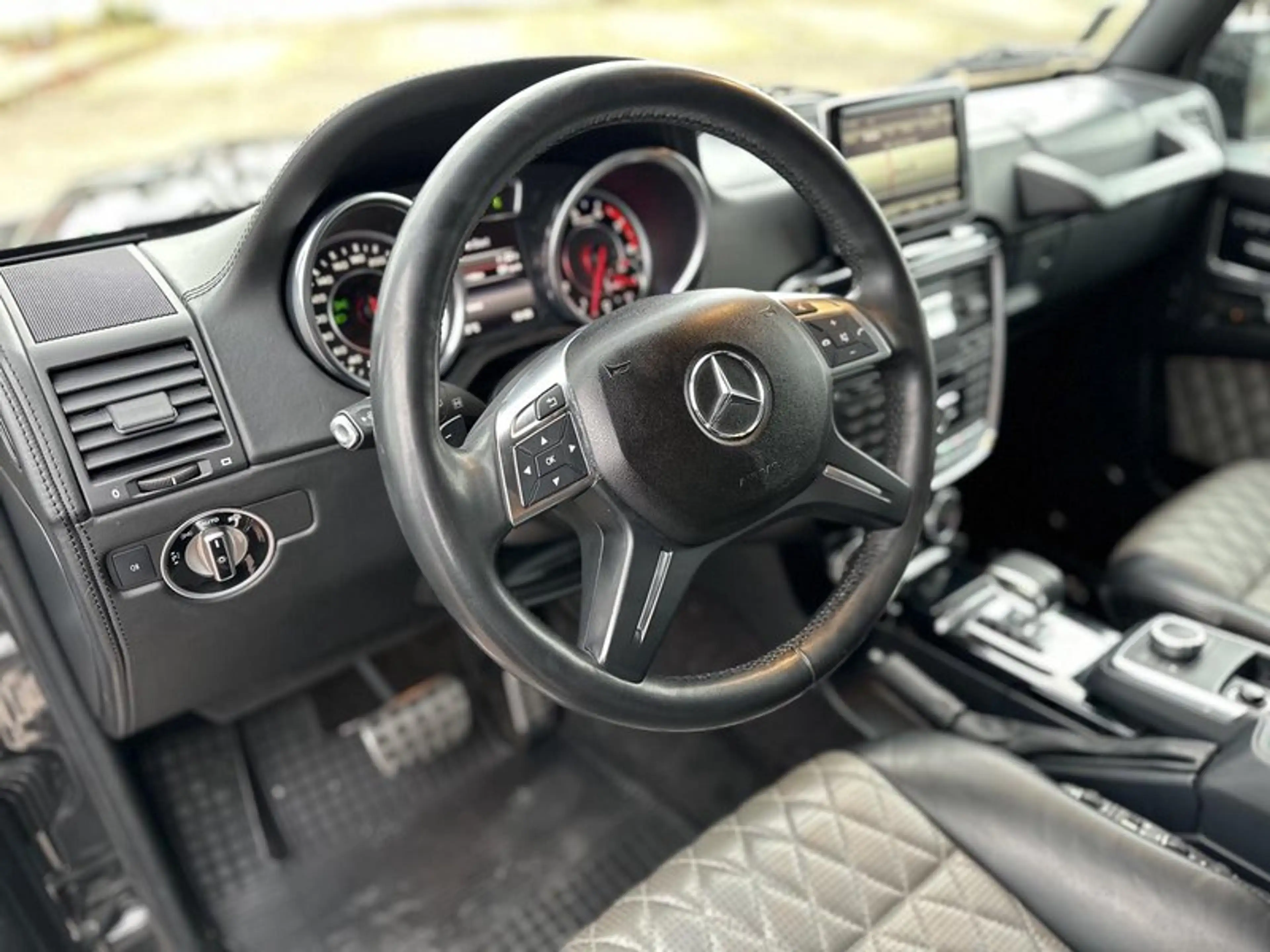 Mercedes-Benz G 63 AMG SPEEDSHIFT 7G-TRONIC/Edition 463/DESIGNO/Kamera/Na — photo 12