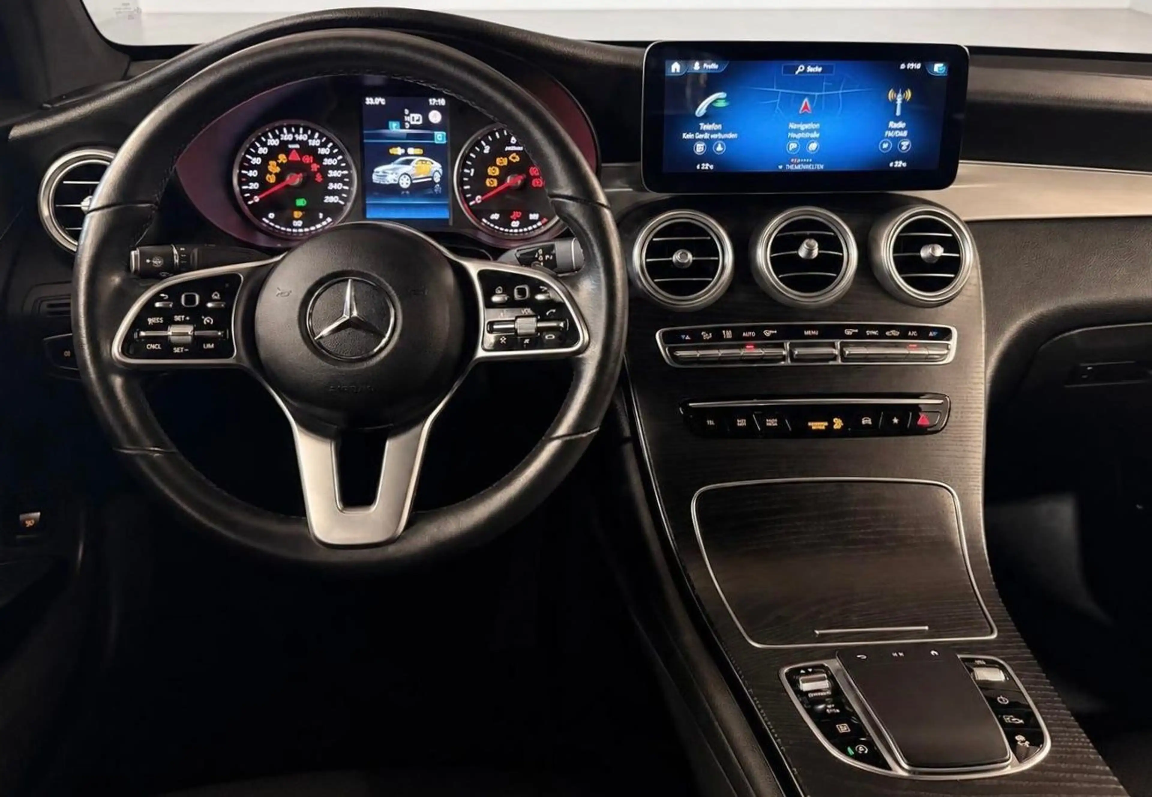 Mercedes-Benz GLC 220 d Coupe 4Matic 360°Kamera/Keyless/Leder — photo 12