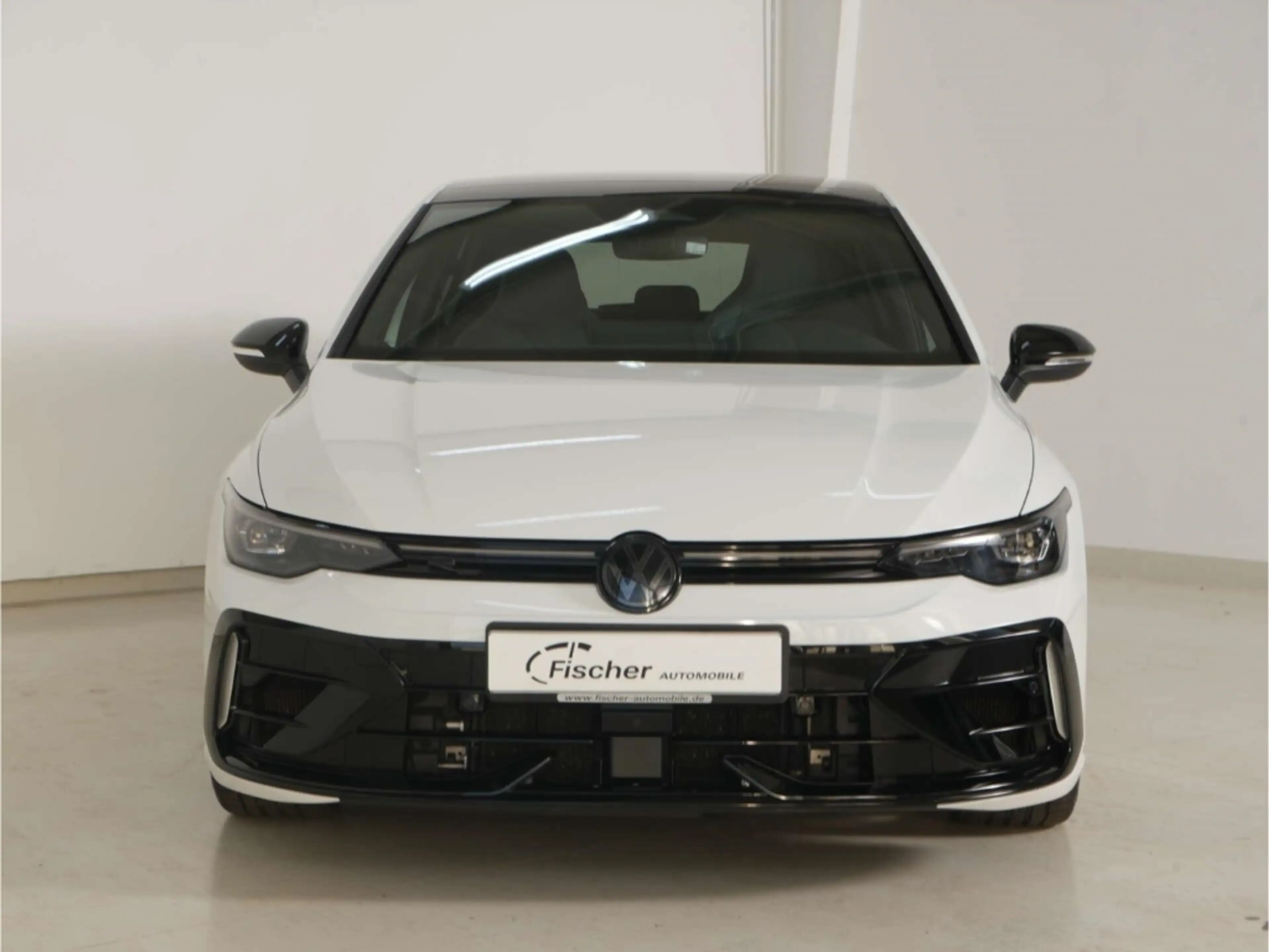 Volkswagen Golf R 2.0 TSI 4Motion Black Edition — photo 3