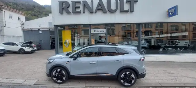 Renault Symbioz E-TECH Full Hybrid Iconic 105kW