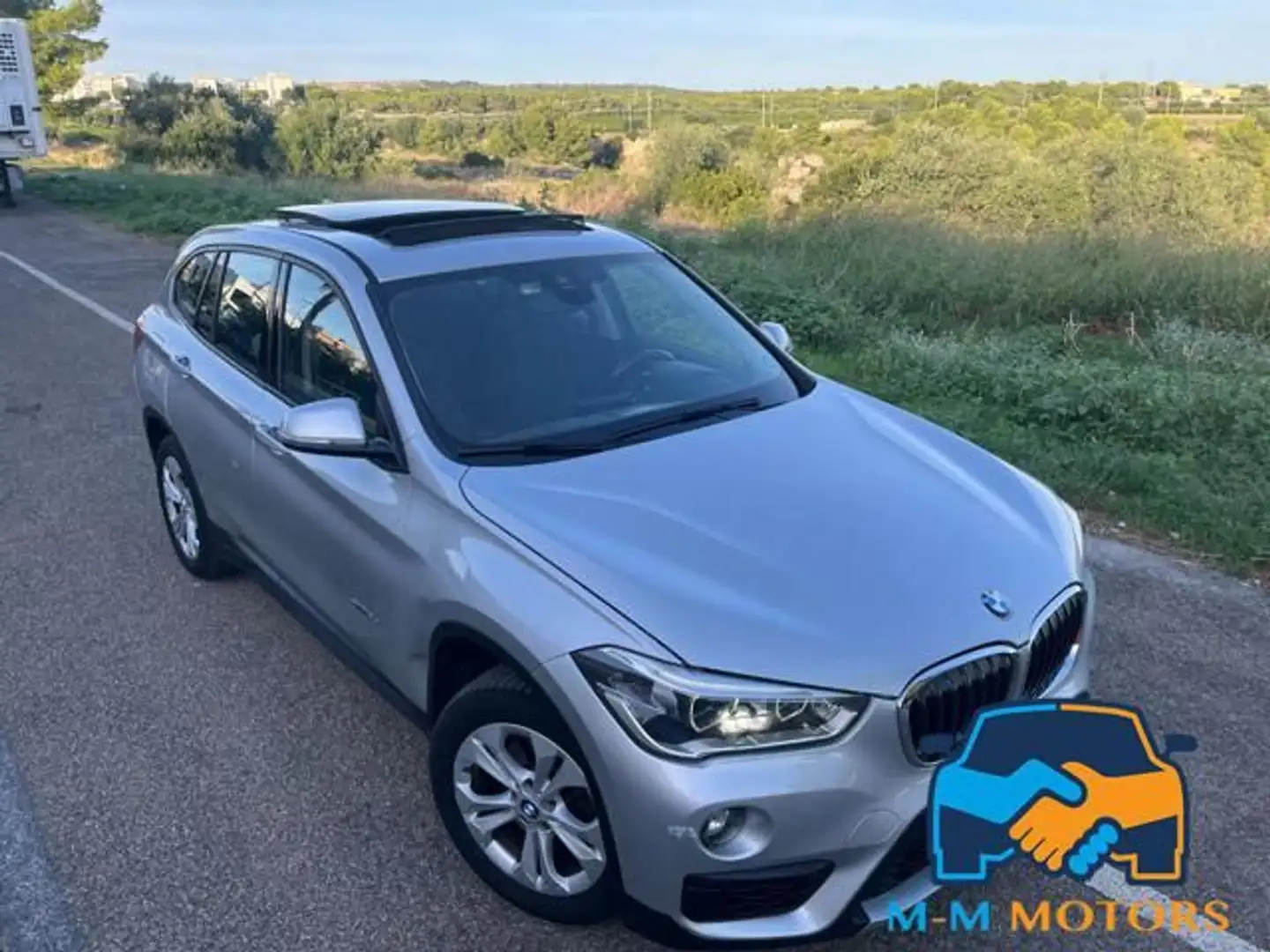 BMW X1 xDrive18d Advantage +Tetto Zilver - 2