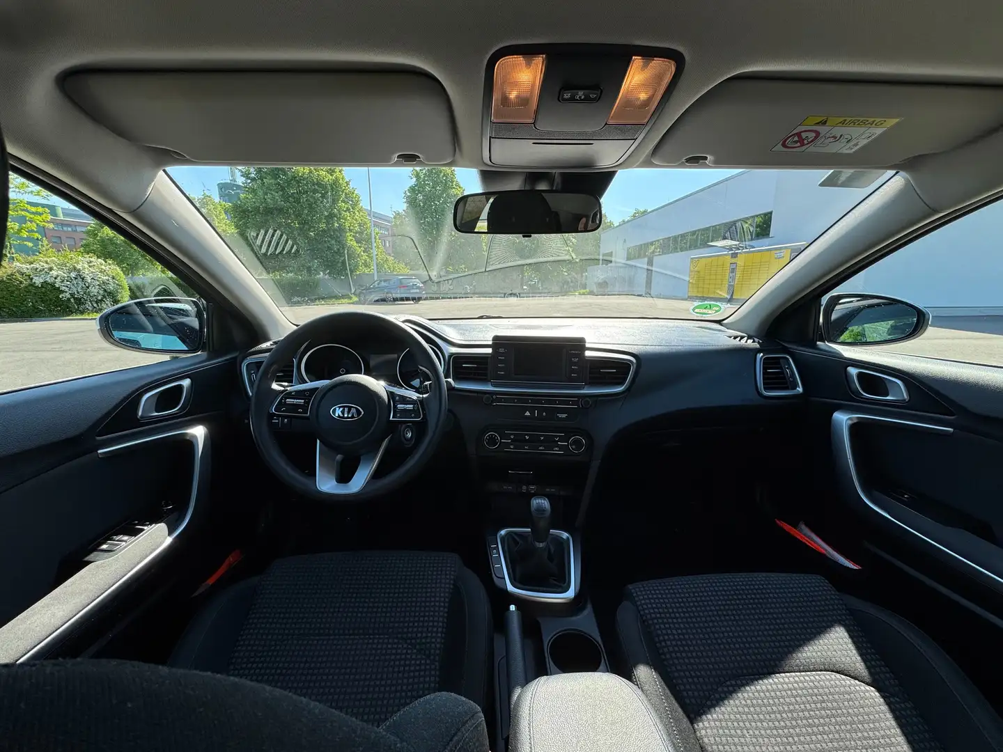 Kia Ceed / cee'd Titan 1.4 MPI, Pickerl & Bremsen neu Weiß - 2