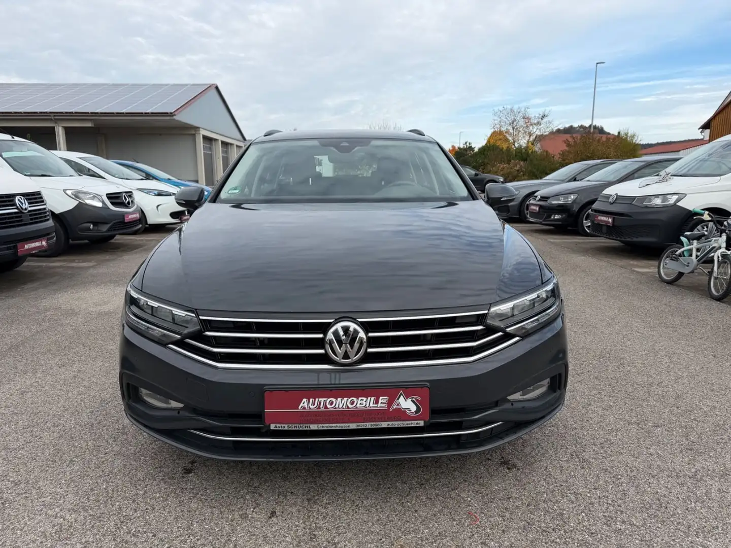 Volkswagen Passat Variant Business DSG *Navi* Grau - 2