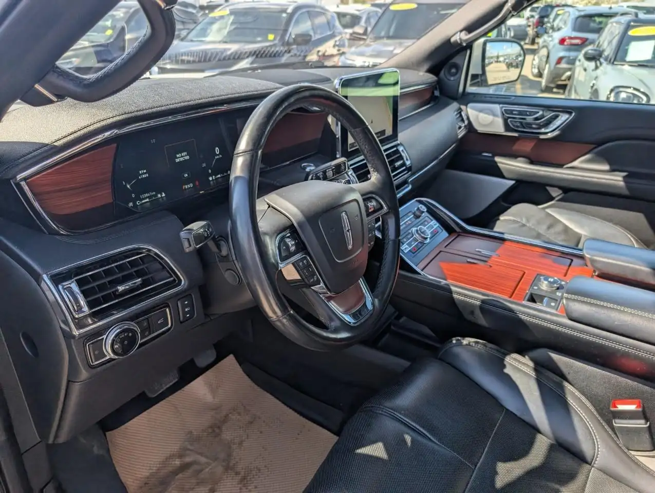 Lincoln Navigator снимка Lincoln Navigator
