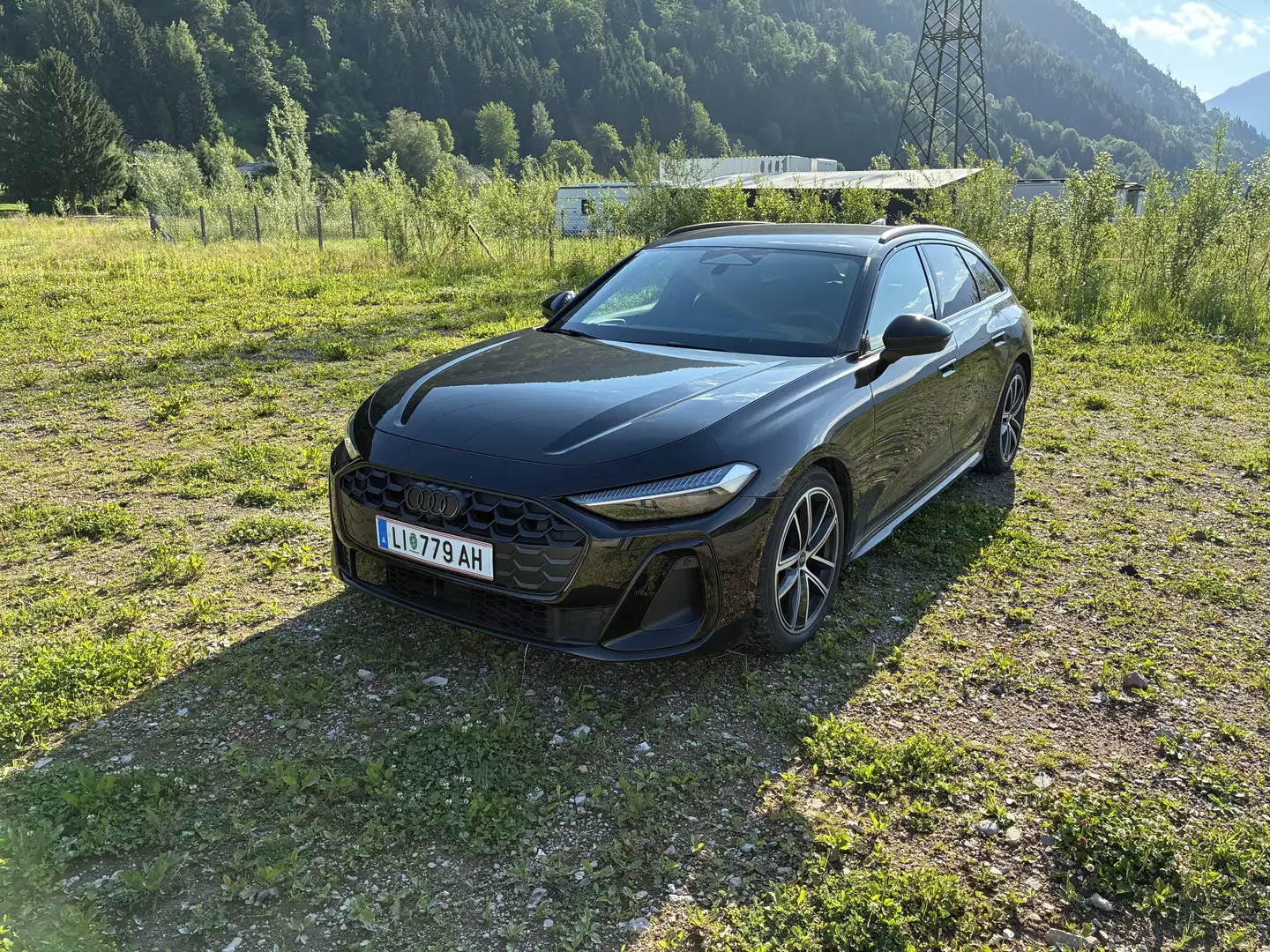 Audi A5 Avant TDI MHEV+ quattro S-tronic - 1