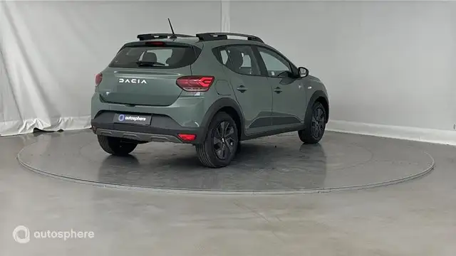 Dacia Sandero view 5