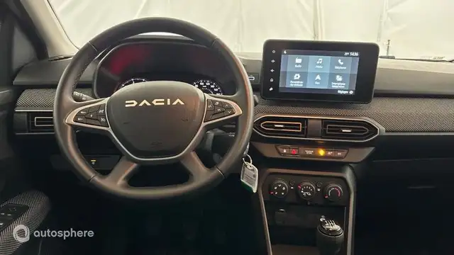 Dacia Sandero view 11