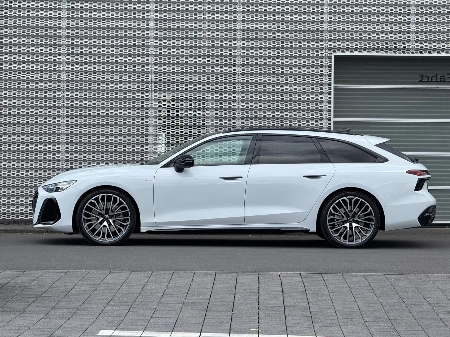 Audi A6 TFSI quattro 270 kW SLINE*TECHPRO*MATRI Weiß - 2