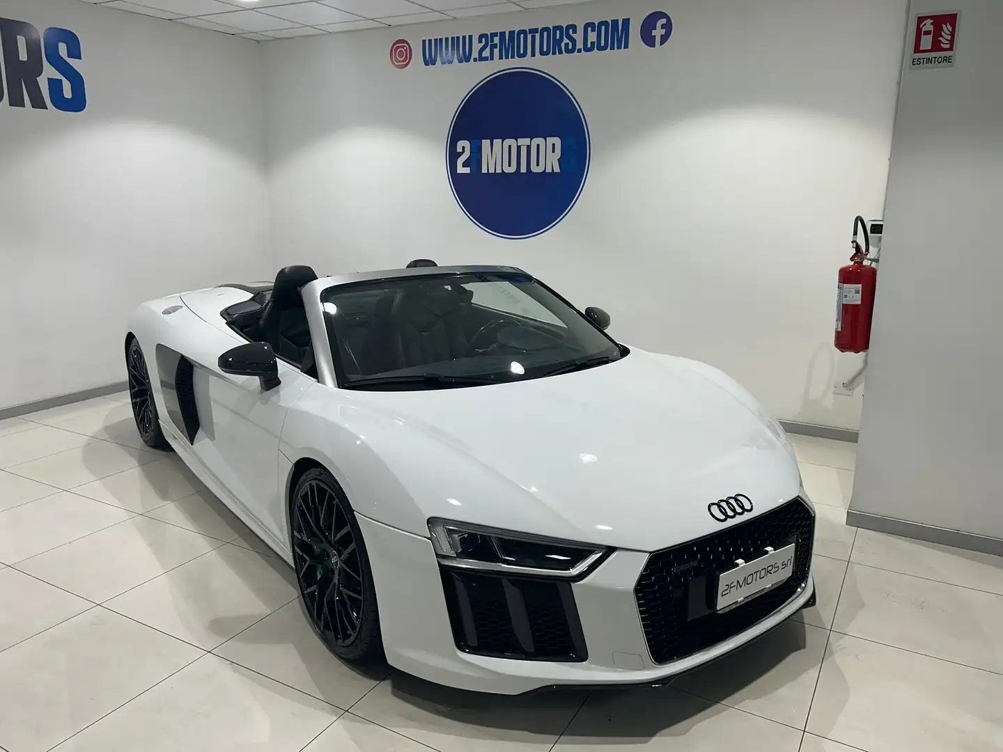 Audi R8 Spyder 5.2 V10 fsi quattro 540cv s-tronic Blanc - 1