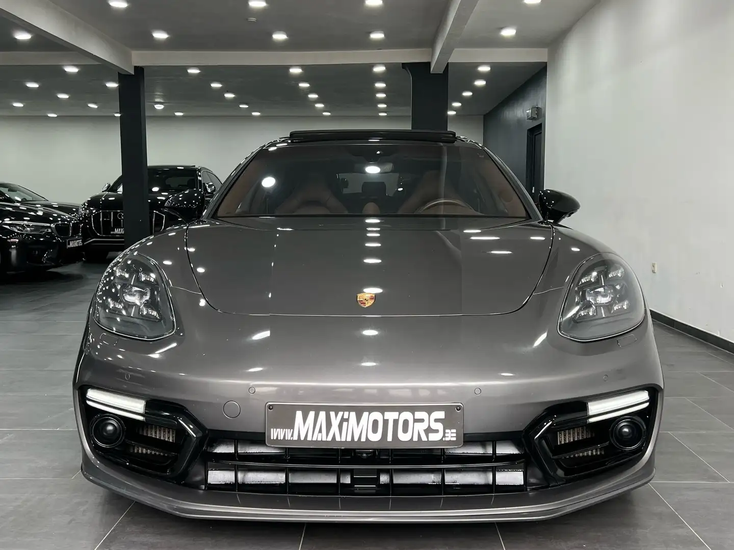 Porsche Panamera Turbo-S E-Hybrid Turismo Sport Design Ceramic PCCB Gris - 2