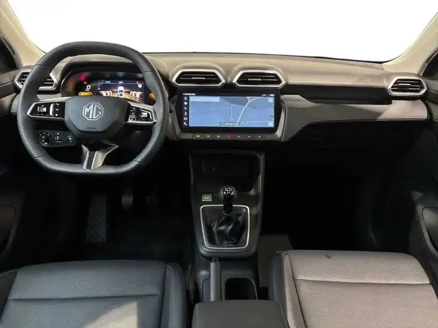 MG ZS view 13