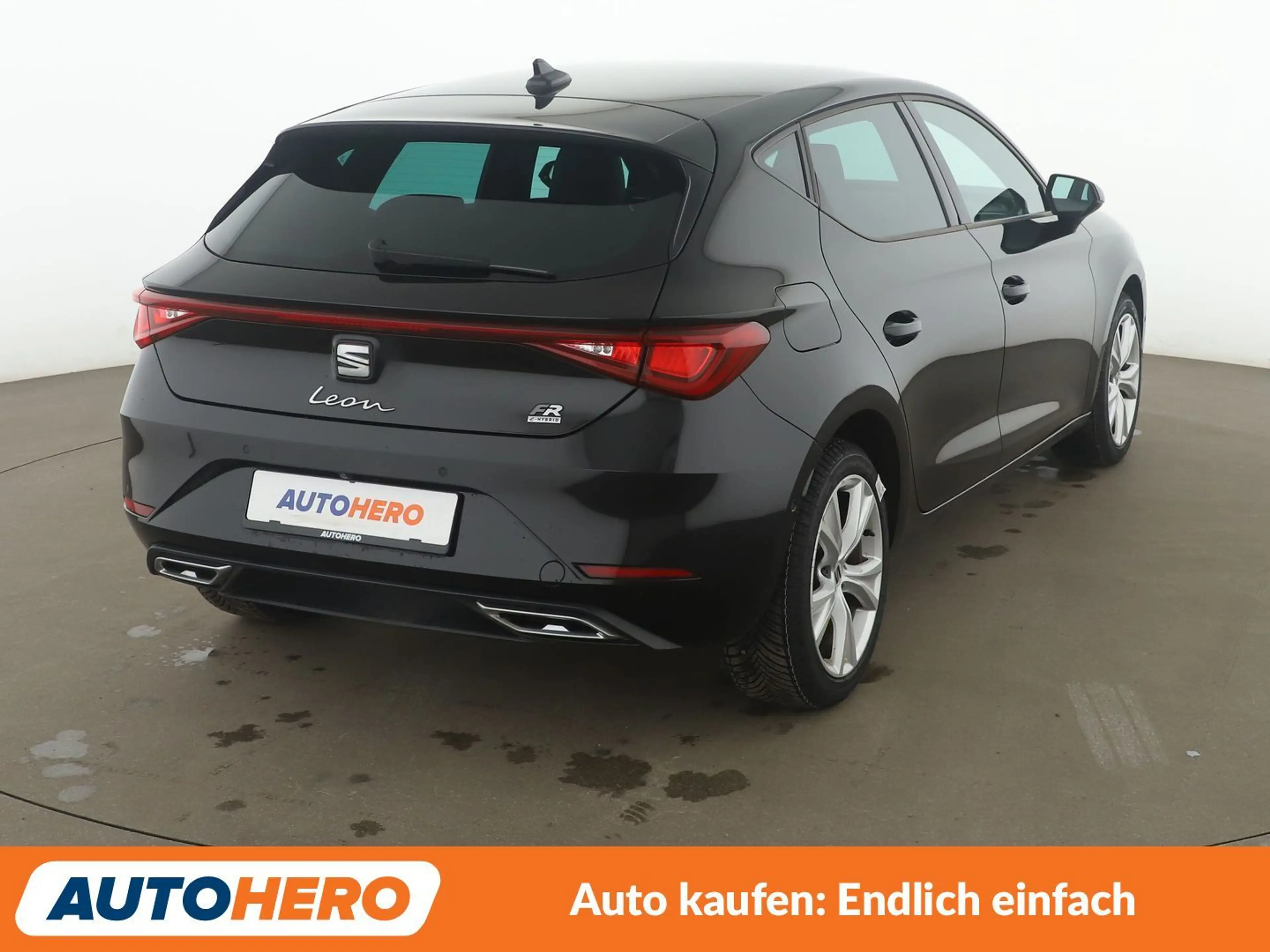 SEAT Leon e-Hybrid 1.4 TSI e-HYBRID FR Aut.*NAVI*CAM*LED*ACC*PDC*SHZ* — photo 6