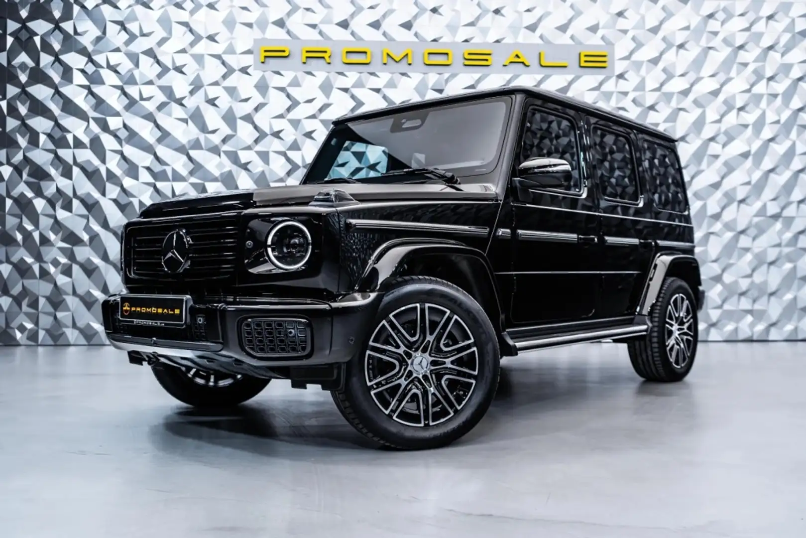 Mercedes-Benz G 450d Linea Exclusive Exterior 4Matic 9G-Tronic Schwarz - 1