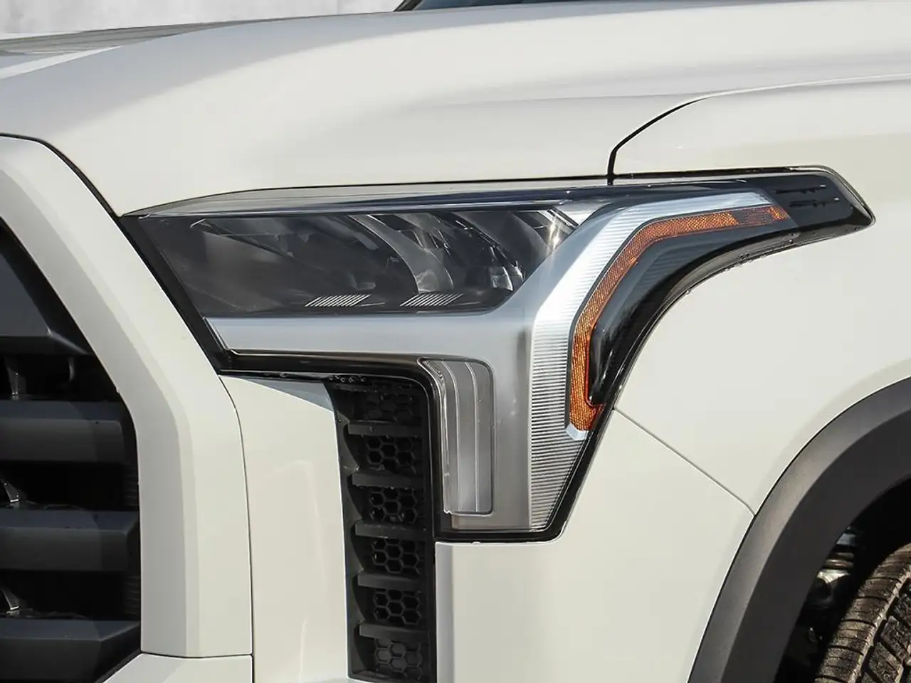 Toyota Tundra снимка Toyota Tundra