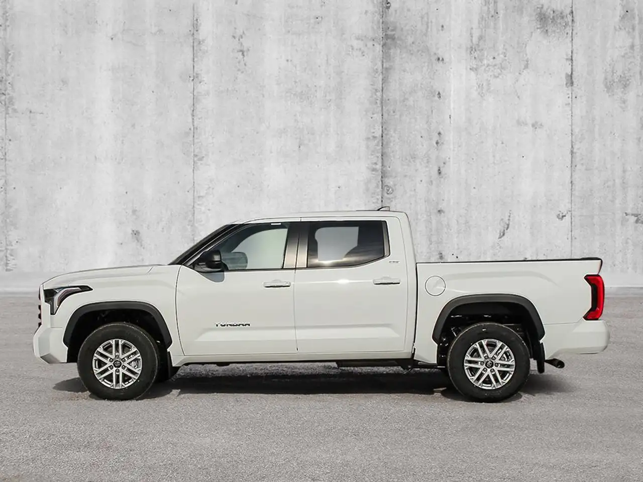 Toyota Tundra снимка Toyota Tundra
