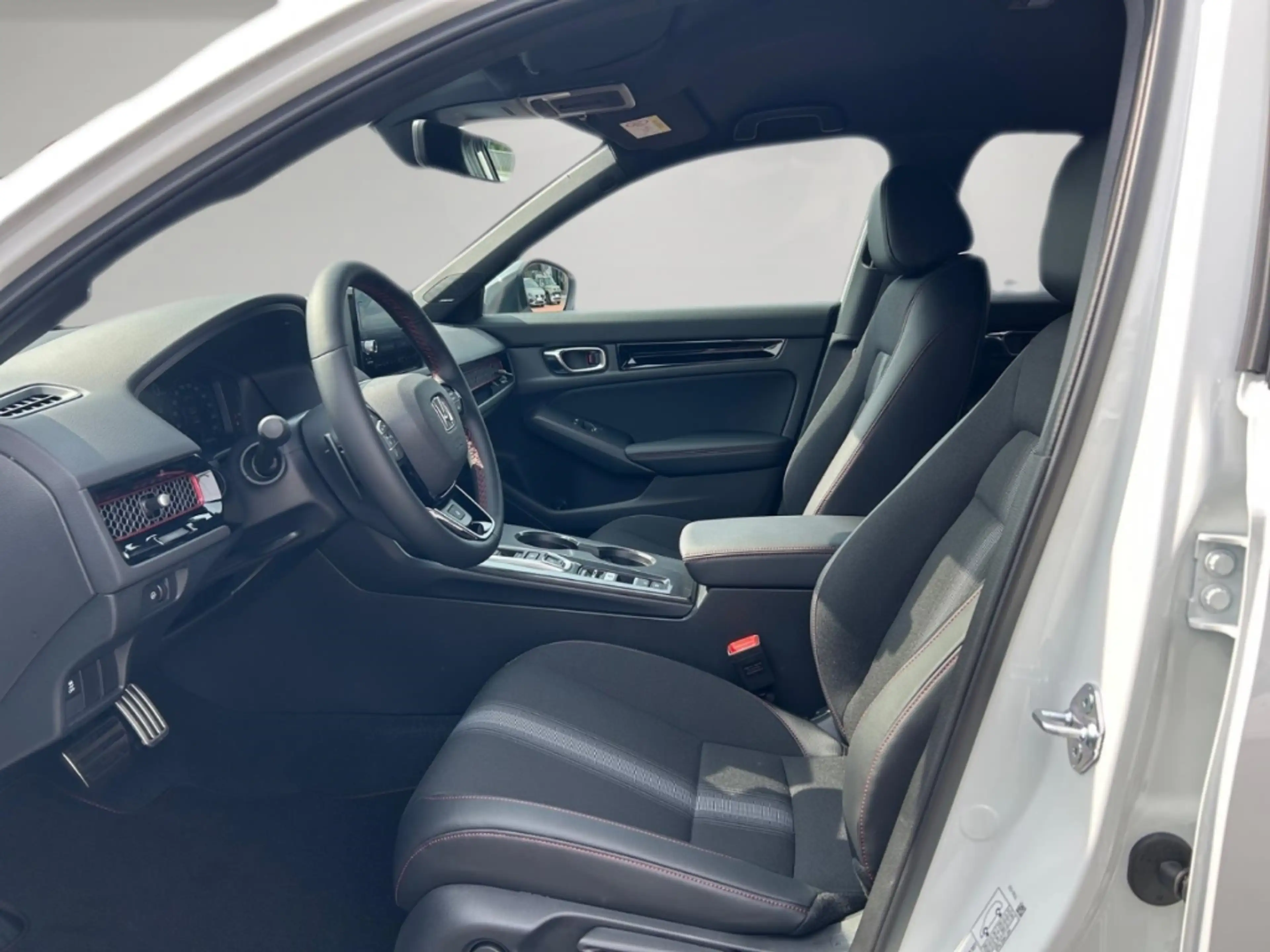 Honda Civic Hybrid 2.0 e HEV Sport Navi Digitales Cockpit LED — photo 8