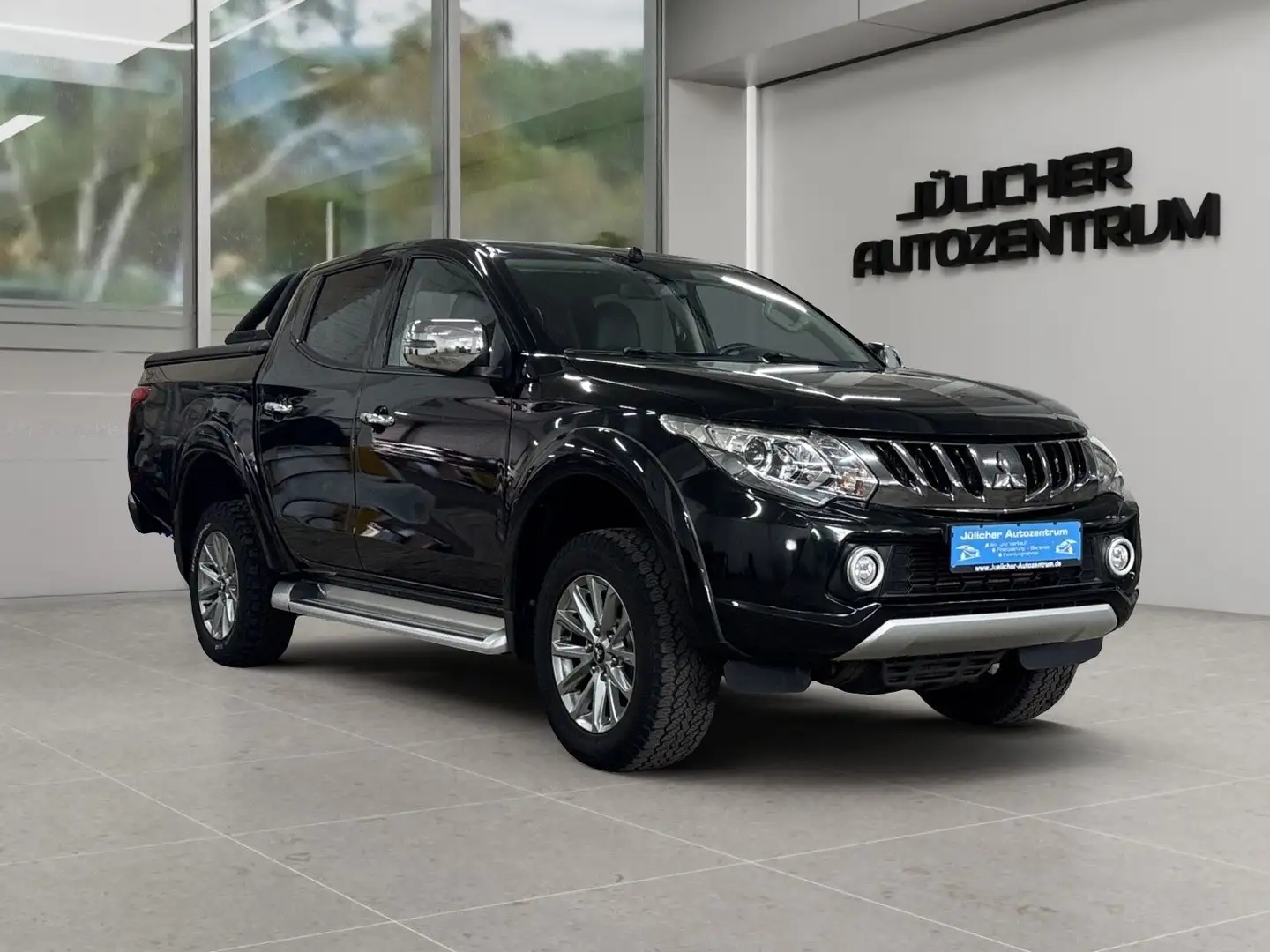 Mitsubishi L200 Top Doppelkabine 4WD, 1.Hand, Unfallfrei Negro - 1