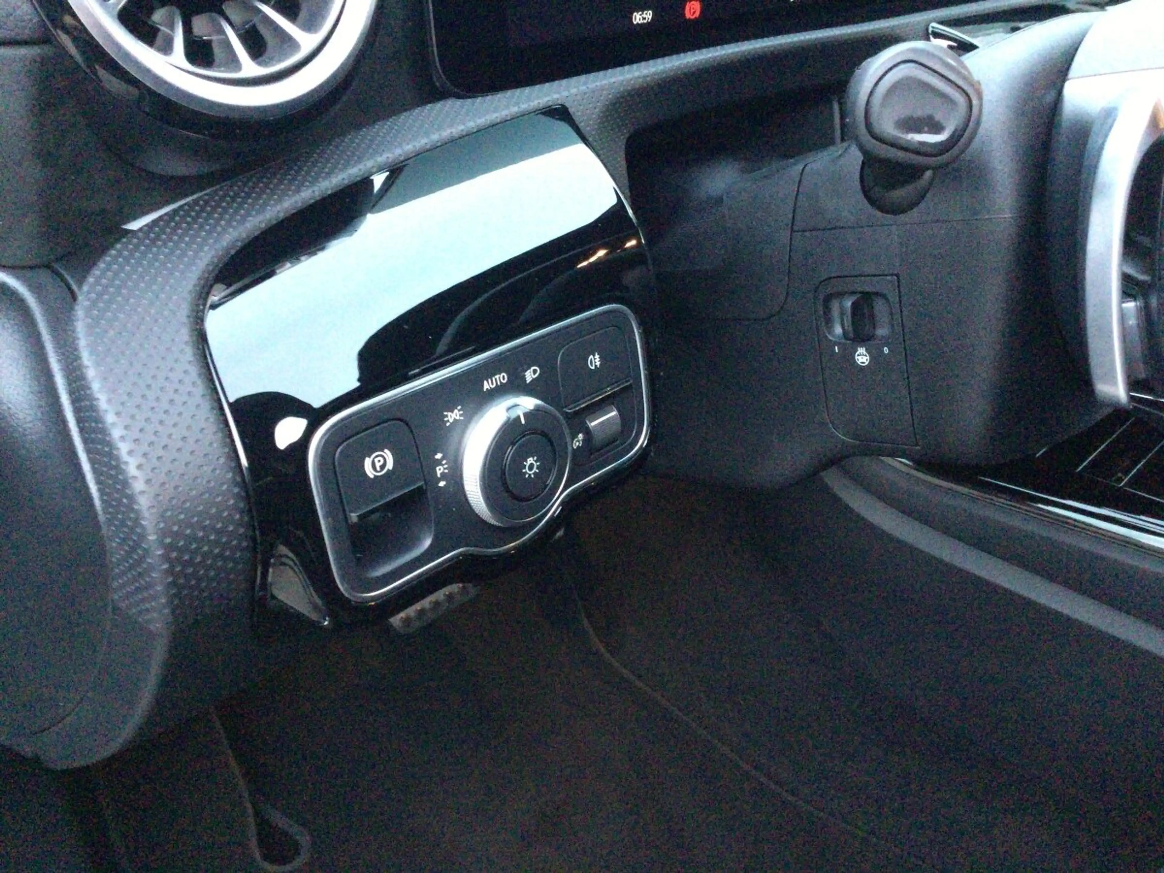 Mercedes-Benz CLA 200 CLA 200 Shooting Brake AMG Line/Navi/Keyless-Go — photo 14