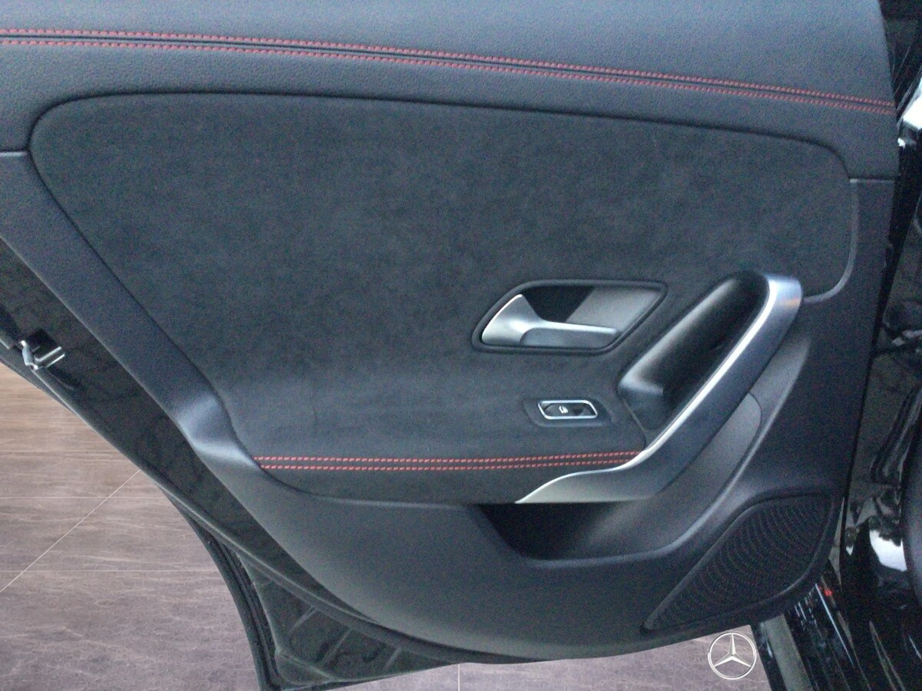 Mercedes-Benz CLA 200 CLA 200 Shooting Brake AMG Line/Navi/Keyless-Go — photo 13