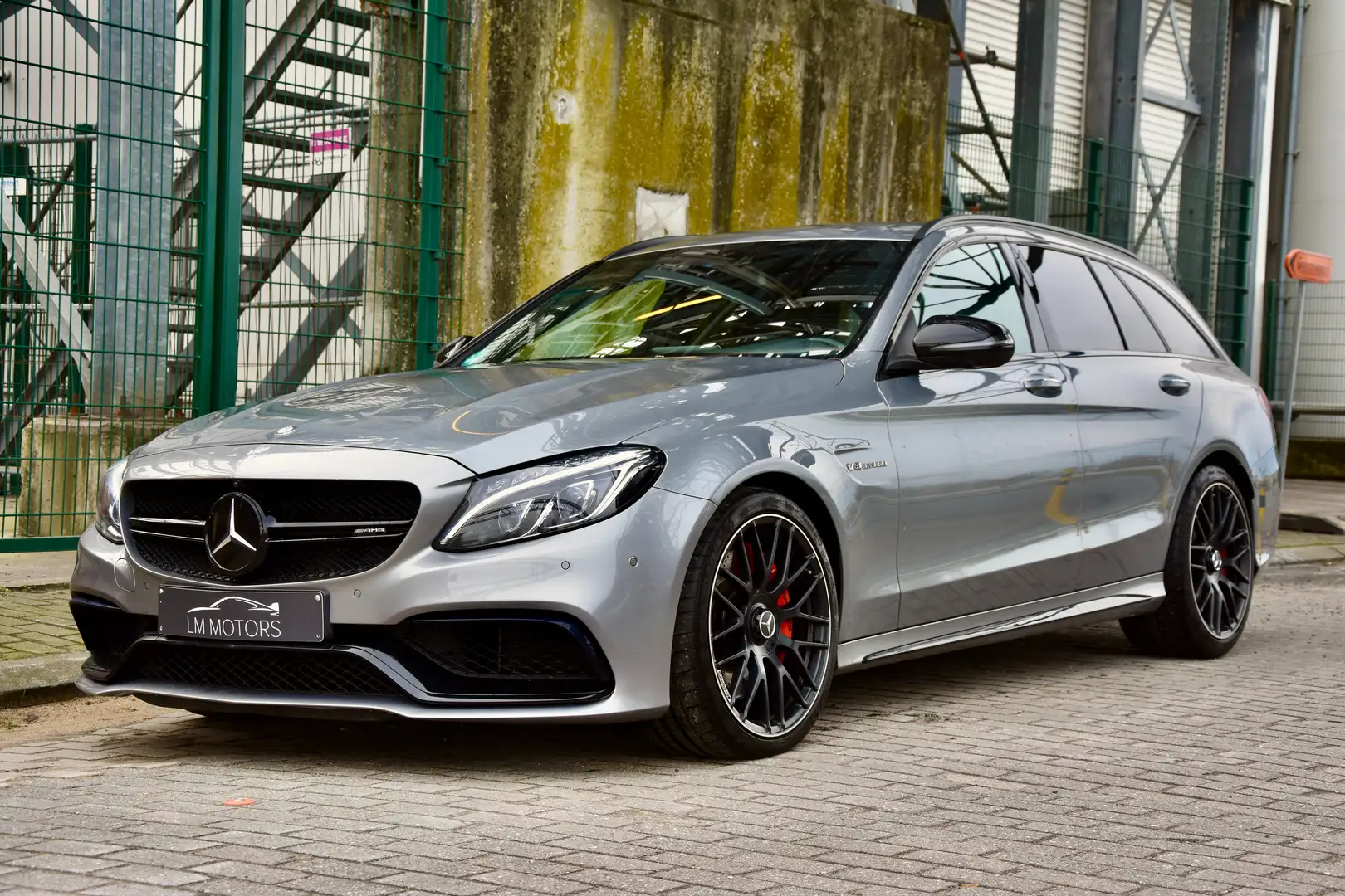 Mercedes-Benz C 63 AMG 4.0BiTurbo V8 Grijs - 2