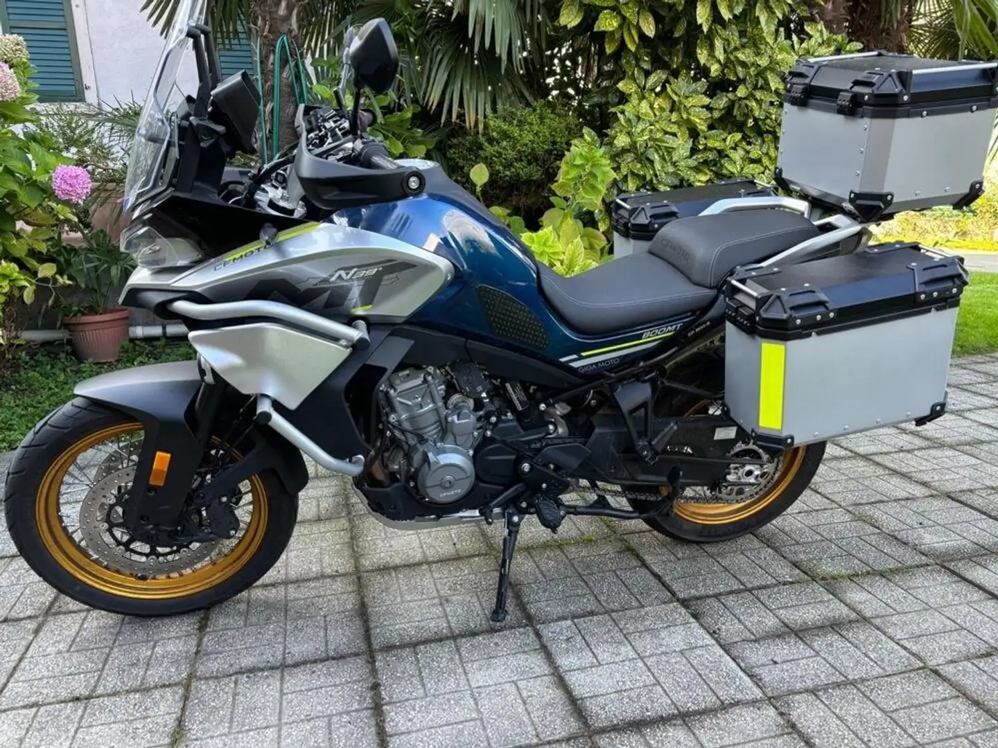 CFMOTO 800 MT Szürke - 1