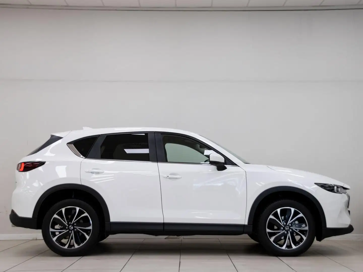 Mazda CX-5 2.0 Skyactiv-G Evolution 2WD 121kW Blanco - 2